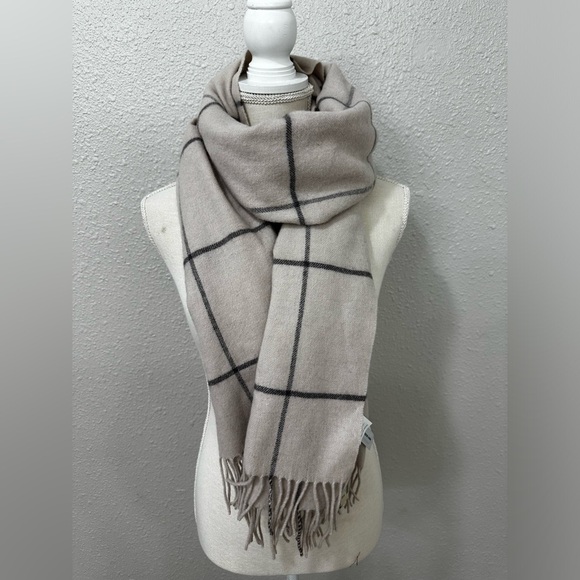 Madewell Check Cape Scarf Fringed Long Wrap Shawl Cape Wrap Neutral NEW Wool - Picture 6 of 7